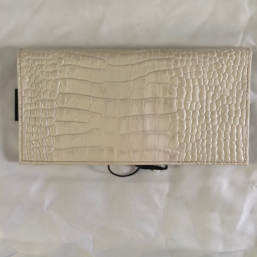 Checkbook Cover Cream